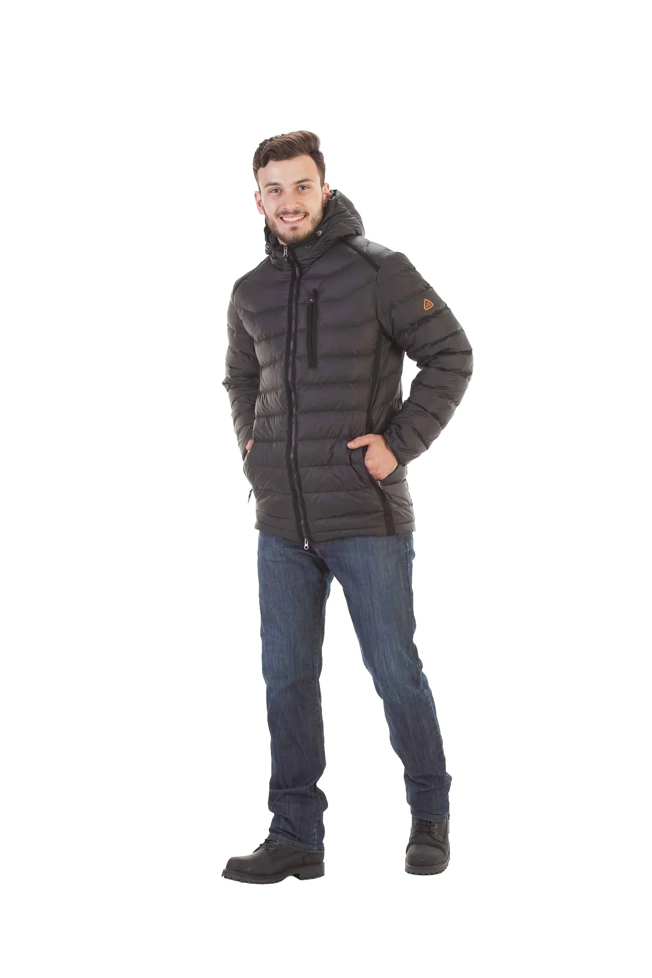 Честер V чёрный (2)-min