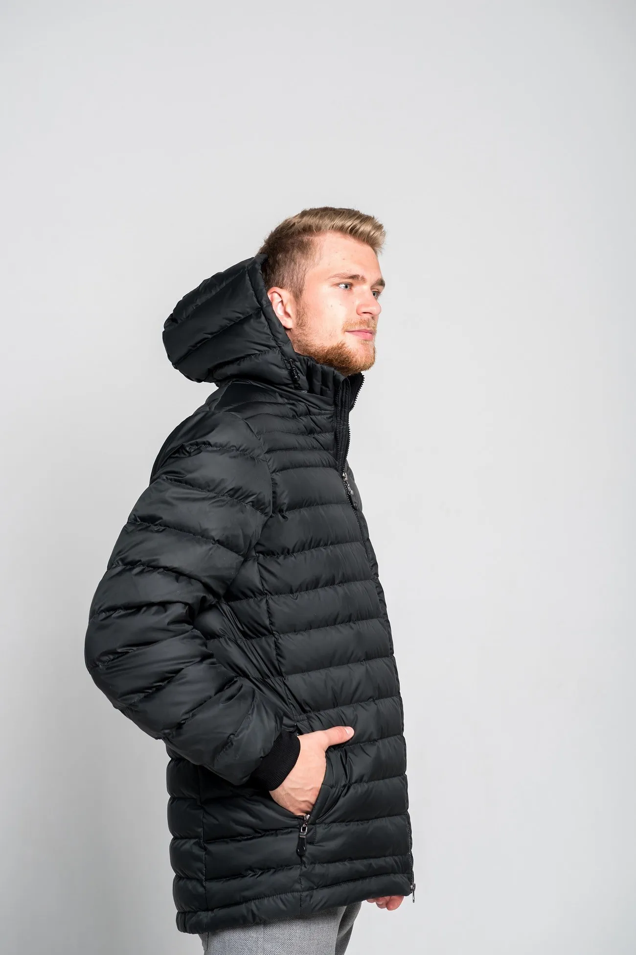 Честер с капюшоном черный (3)-min