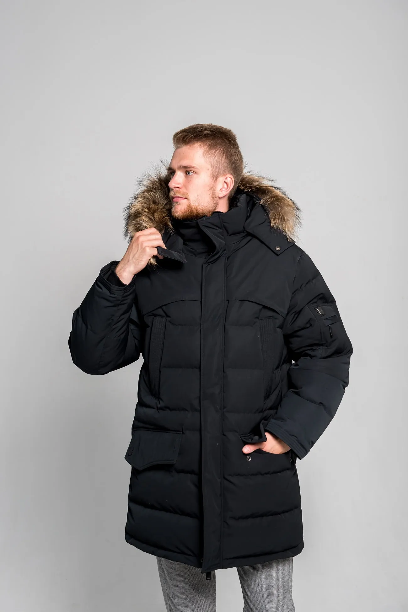 Мигель черный (2)-min